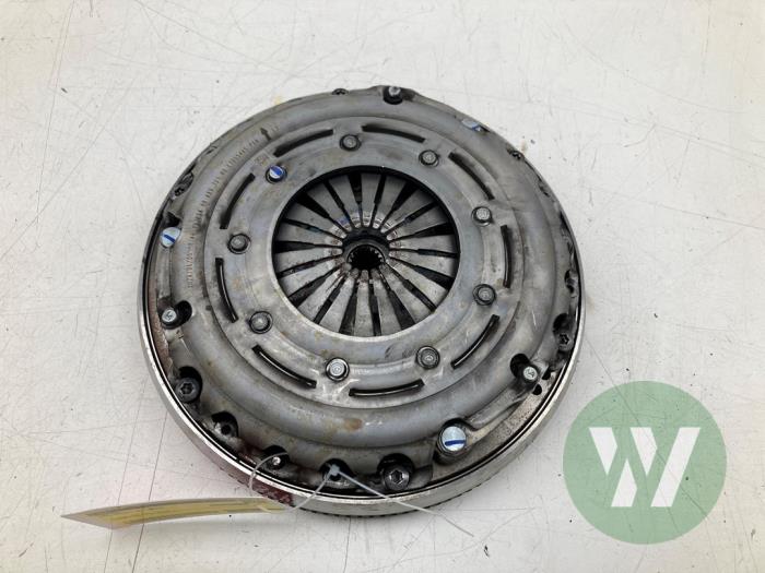 Gebrauchte Schwungrad Opel Astra L Sports Tourer (F4/FC/FN/FR) 1.2 Turbo 130 12V Preis € 141,75 Margenregelung angeboten von Wessel Parts & Service B.V.