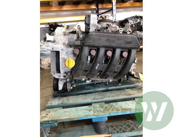 Engine from a Renault Scenic 2002