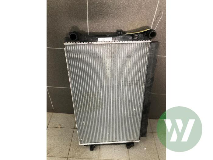 Used Radiator Volkswagen Golf Sportsvan (AUVS) 1.5 TSI Evo BlueMotion 16V Price € 61,95 Margin scheme offered by Wessel Parts & Service B.V.