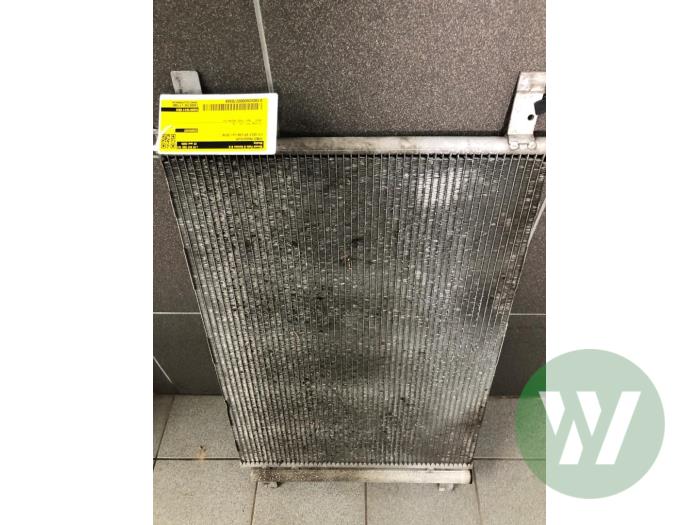 Usagé Radiateur clim Volkswagen Golf Sportsvan (AUVS) 1.5 TSI Evo BlueMotion 16V Prix € 61,95 Règlement à la marge proposé par Wessel Parts & Service B.V.