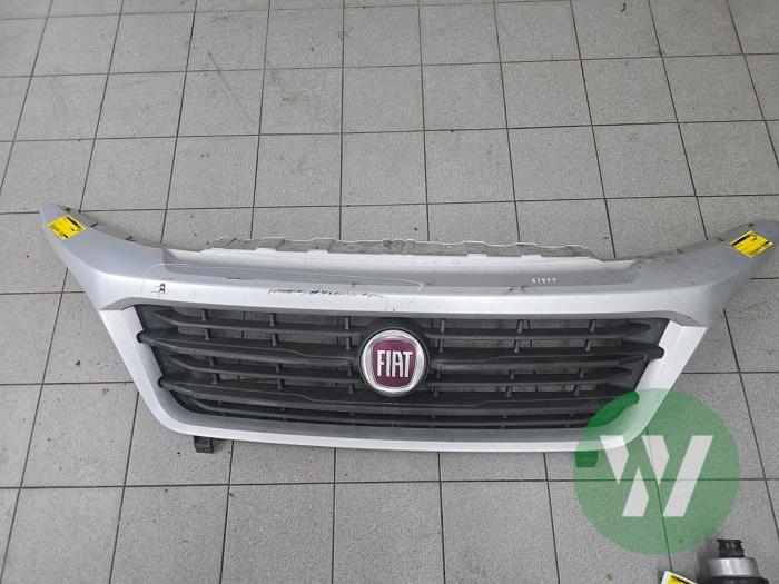Begagnade Grill Fiat Ducato (250) 2.3 D 150 Multijet Pris € 103,95 Marginaltabell erbjuds av Wessel Parts & Service B.V.