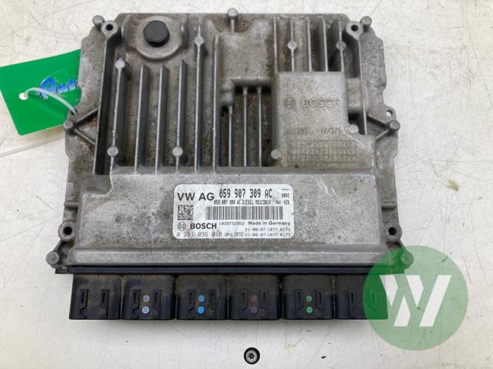 Used Engine management computer Audi A4 Allroad Quattro (B9) 3.0 50 TDI Mild hybrid V6 24V Price € 498,75 Margin scheme offered by Wessel Parts & Service B.V.