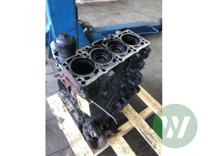 Used Engine crankcase Volkswagen Tiguan (5N1/2) 2.0 TDI 16V 4Motion Price € 733,95 Margin scheme offered by Wessel Parts & Service B.V.
