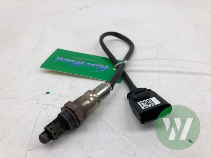 Lambda probe from a Audi A4 Allroad Quattro (B9) 3.0 50 TDI Mild hybrid V6 24V 2021