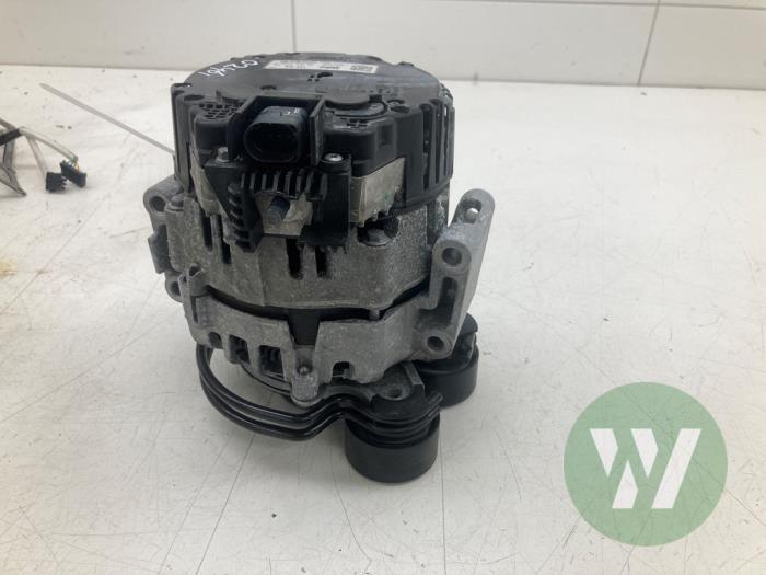 Begagnade Dynamo Audi A4 Allroad Quattro (B9) Pris € 366,45 Marginaltabell erbjuds av Wessel Parts & Service B.V.