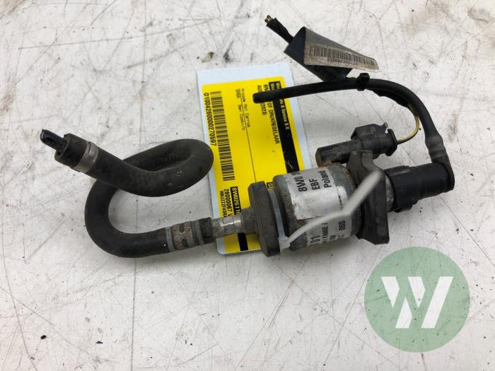 Begagnade Bränsletrycksregulator Audi A4 Allroad Quattro (B9) Pris € 93,45 Marginaltabell erbjuds av Wessel Parts & Service B.V.