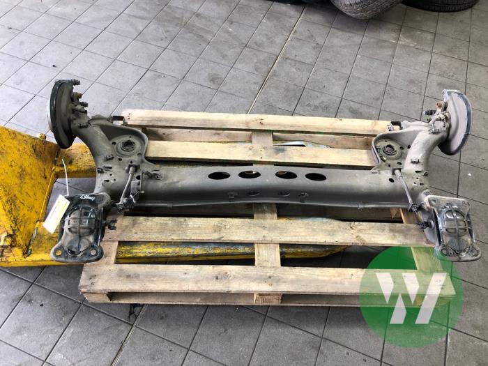Usagé Train arrière complet Volkswagen Polo VI (AW1) 1.0 TSI 12V Prix € 366,45 Règlement à la marge proposé par Wessel Parts & Service B.V.