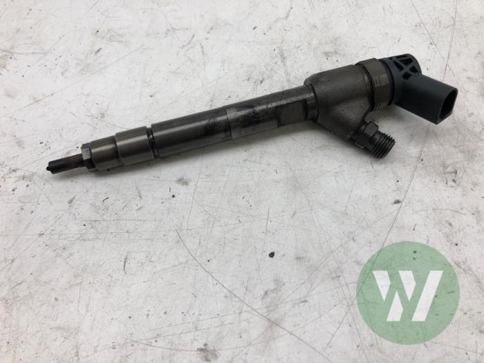Usagé Injecteurs Mercedes Vito (447.6) 2.2 114 CDI 16V Prix € 157,50 Règlement à la marge proposé par Wessel Parts & Service B.V.