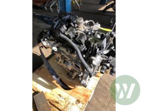 Motor van een Opel Astra L Sports Tourer (F4/FC/FN/FR) 1.2 Turbo 130 12V 2024