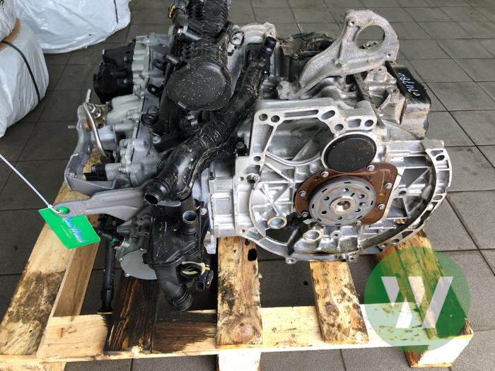 Usados Motor Opel Astra L Sports Tourer (F4/FC/FN/FR) 1.2 Turbo 130 12V Precio € 1.836,45 Norma de margen ofrecido por Wessel Parts & Service B.V.