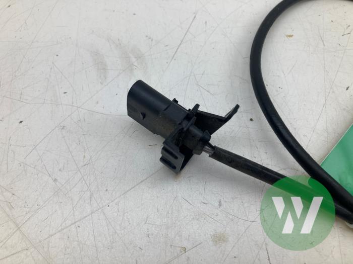 Lambda probe from a Volkswagen Polo VI (AW1) 1.0 MPI 12V 2022