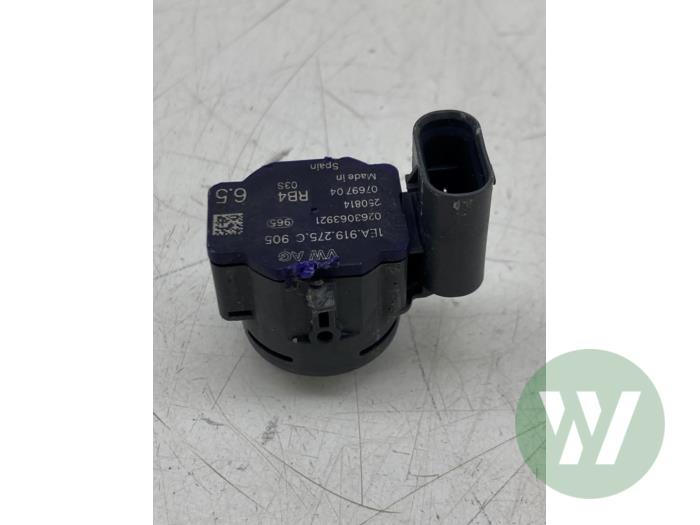 Usados Sensor PDC Audi S3 Limousine (GYL) Precio € 36,75 Norma de margen ofrecido por Wessel Parts & Service B.V.