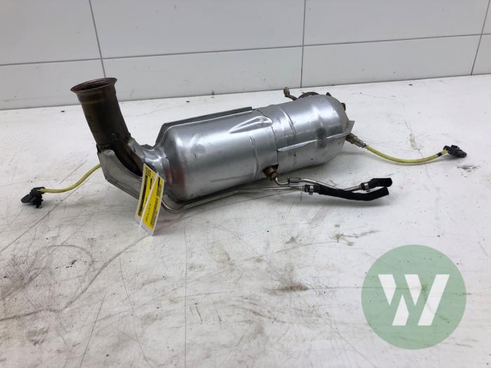 Usagé Catalyseur Opel Corsa F (UB/UH/UP) 1.2 Turbo 12V 100 Prix € 418,95 Règlement à la marge proposé par Wessel Parts & Service B.V.