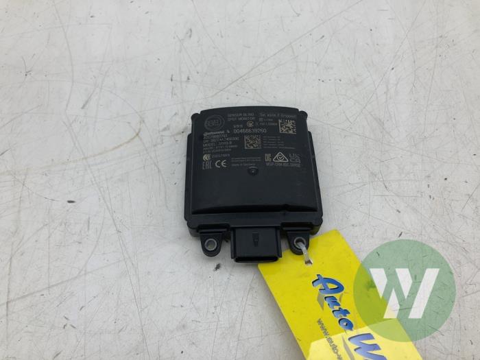 Begagnade Radarsensor Toyota ProAce Max Pris € 366,45 Marginaltabell erbjuds av Wessel Parts & Service B.V.