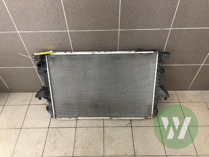 Gebrauchte Kühler Volkswagen Transporter T6 2.0 TDI DRF Preis € 124,95 Margenregelung angeboten von Wessel Parts & Service B.V.