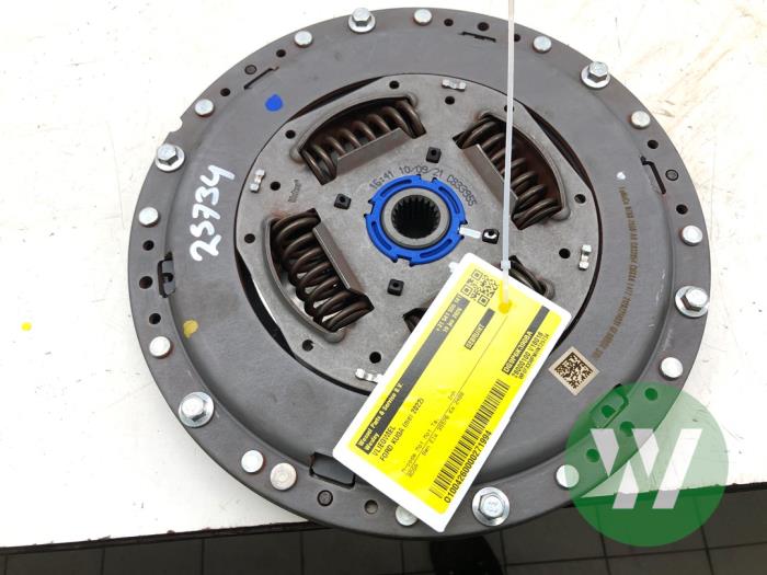 Used Flywheel Ford Kuga III (DFK) Price € 103,95 Margin scheme offered by Wessel Parts & Service B.V.