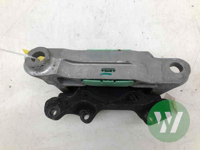 Used Engine mount Ford Kuga III (DFK) Price € 72,45 Margin scheme offered by Wessel Parts & Service B.V.