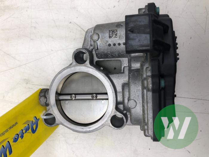 Drosselklappengehäuse BMW 1 serie (F20), 2011 / 2019 118i 1.5 TwinPower 12V, Fließheck, 4-tr, Benzin, 1.499cc, 100kW (136pk), RWD, B38B15A, 2015-07 / 2019-06, 1R51; 1R52 (Gebraucht)