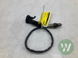 Sonde lambda d'un BMW 5 serie Touring (G31) 520d xDrive 2.0 TwinPower Turbo 16V 2020