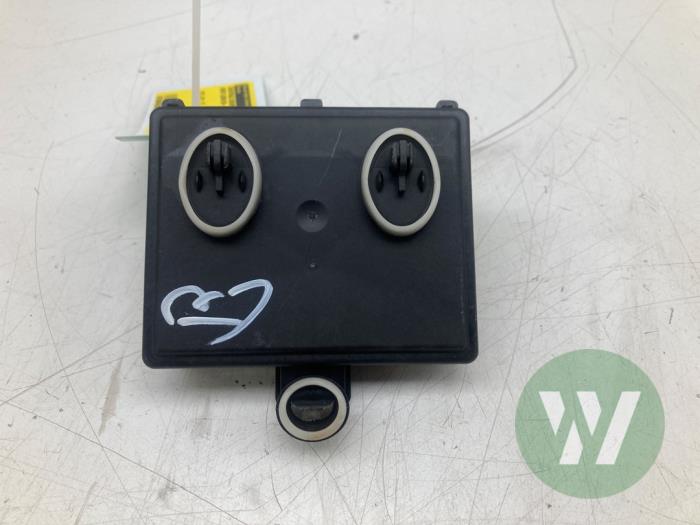 Używane Modul centralnego zamka Seat Leon Sportstourer (KLF) 1.5 eTSI 16V Cena € 30,45 Procedura marży oferowane przez Wessel Parts & Service B.V.