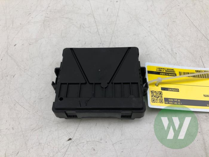 Używane Modul gateway Skoda Fabia IV (PJ3) 1.0 TSI 12V Cena € 68,25 Procedura marży oferowane przez Wessel Parts & Service B.V.