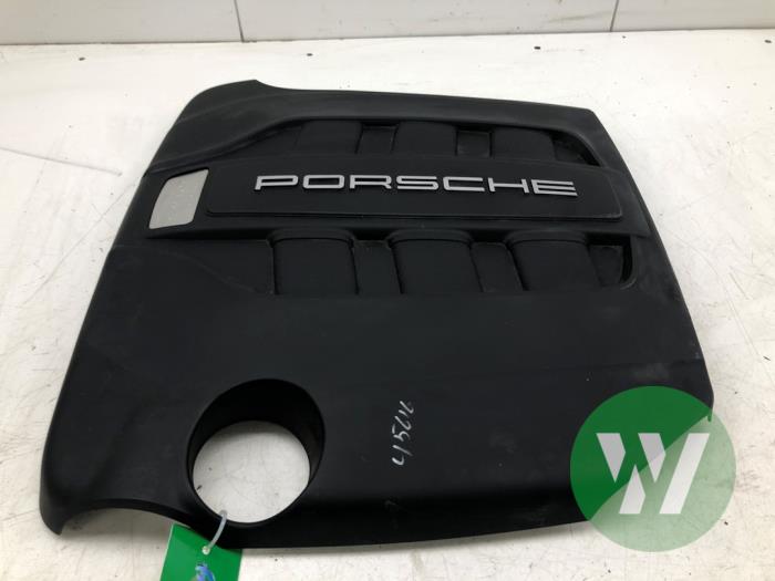 Gebrauchte Abdeckblech Motor Porsche Macan (95B) 3.0 S Diesel V6 24V Preis € 61,95 Margenregelung angeboten von Wessel Parts & Service B.V.
