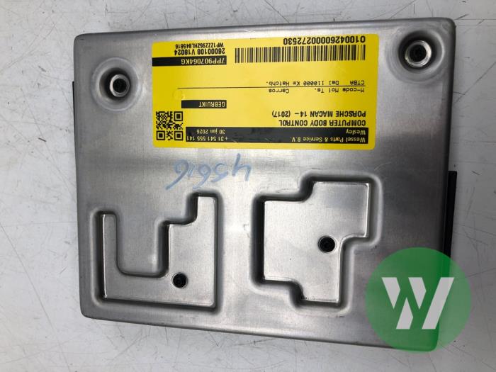 Used Body control computer Porsche Macan (95B) 3.0 S Diesel V6 24V Price € 156,45 Margin scheme offered by Wessel Parts & Service B.V.