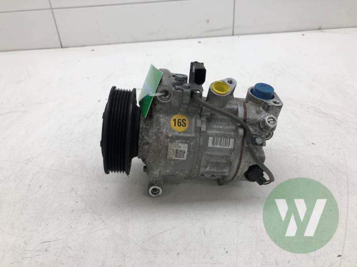 Usagé Compresseur de clim Porsche Macan (95B) 3.0 S Diesel V6 24V Prix € 313,95 Règlement à la marge proposé par Wessel Parts & Service B.V.