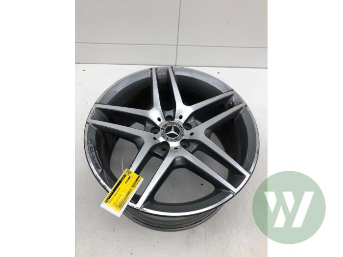 Używane Obrecz Mercedes S (222.0/222.1) 3.0 S-400d 4-Matic Cena € 208,95 Procedura marży oferowane przez Wessel Parts & Service B.V.