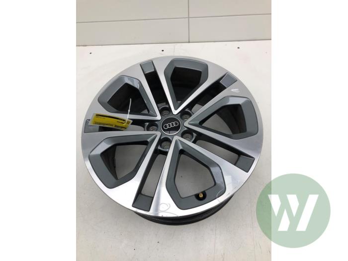Używane Obrecz Audi S3 Limousine (GYL) Cena € 523,95 Procedura marży oferowane przez Wessel Parts & Service B.V.