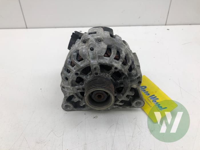 Gebrauchte Dynamo Citroen C4 Coupé (LA) 1.4 16V Preis € 51,45 Margenregelung angeboten von Wessel Parts & Service B.V.
