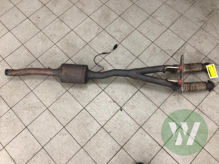 Używane Katalizator Volkswagen Touran (1T1/T2) 2.0 FSI 16V Cena € 366,45 Procedura marży oferowane przez Wessel Parts & Service B.V.