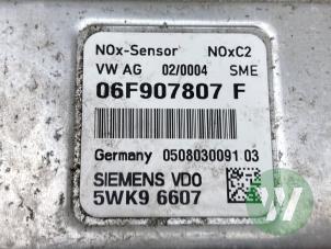 Nox Sensor van een Volkswagen Touran (1T1/T2) 2.0 FSI 16V 2005