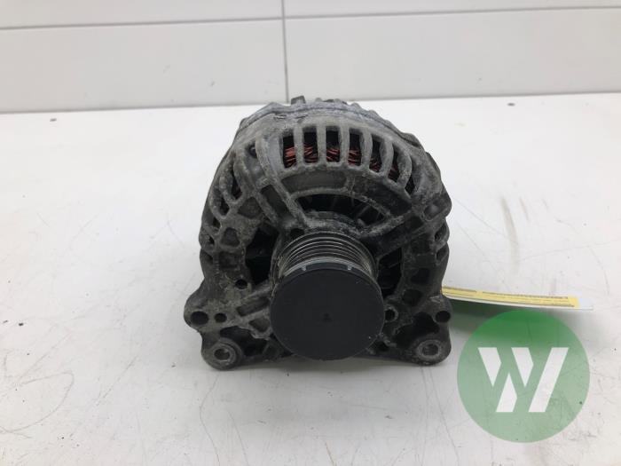 Begagnade Dynamo Volkswagen Touran (1T1/T2) 1.4 16V TSI 140 Pris € 36,75 Marginaltabell erbjuds av Wessel Parts & Service B.V.