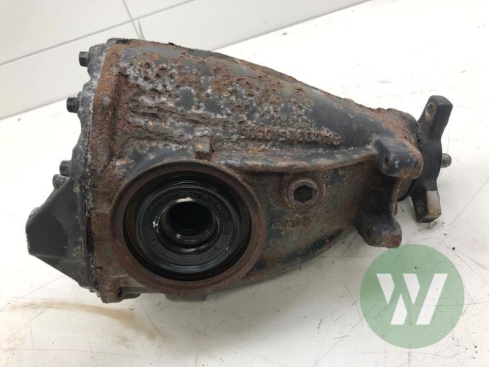 Gebrauchte Differential hinten Mercedes CLS (C219) 350 3.5 V6 18V Preis € 131,25 Margenregelung angeboten von Wessel Parts & Service B.V.
