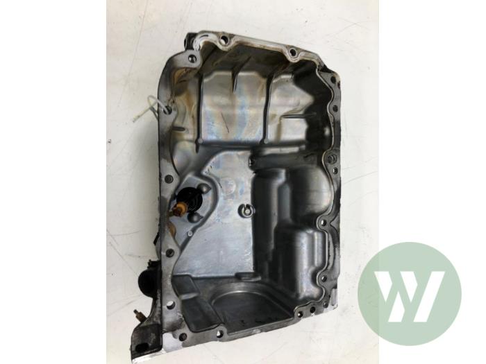 Usagé Couvercle carter BMW 1 serie (F20) 118i 1.5 TwinPower 12V Prix € 156,45 Règlement à la marge proposé par Wessel Parts & Service B.V.