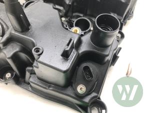 Ventildeckel van een BMW 1 serie (F20) 118i 1.5 TwinPower 12V 2019