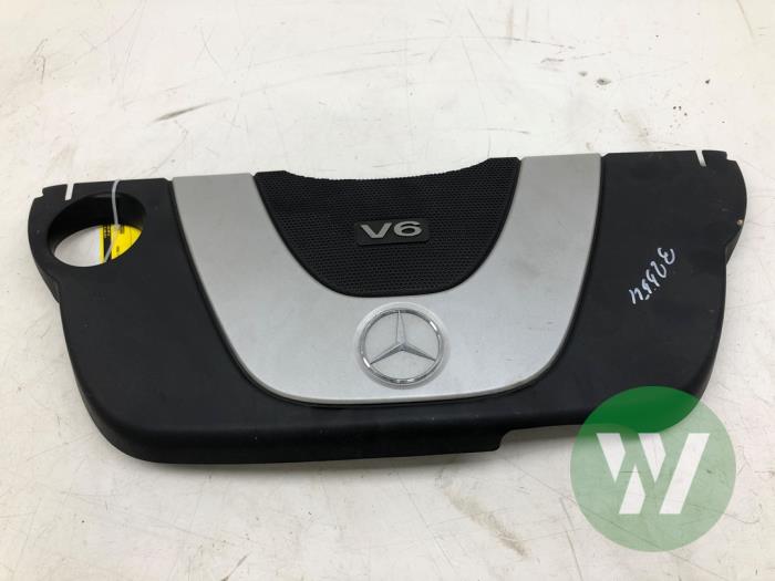 Gebrauchte Abdeckblech Motor Mercedes CLS (C219) 350 3.5 V6 18V Preis € 103,95 Margenregelung angeboten von Wessel Parts & Service B.V.