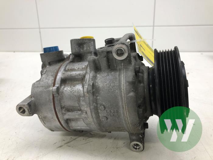Usagé Pompe clim Audi A4 Allroad Quattro (B9) 2.0 TDI 16V Prix € 105,00 Règlement à la marge proposé par Wessel Parts & Service B.V.