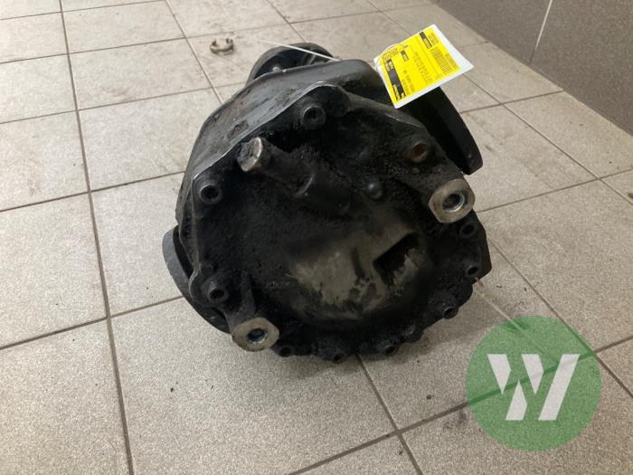 Gebrauchte Differential hinten Mercedes E Combi (S210) Preis € 156,45 Margenregelung angeboten von Wessel Parts & Service B.V.