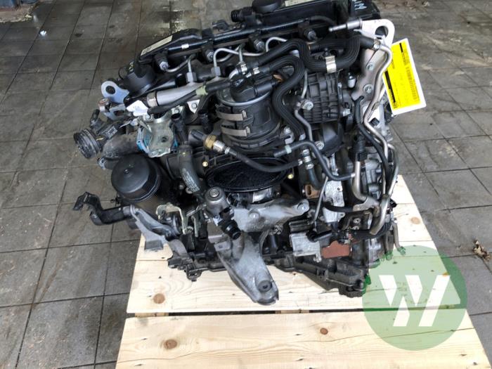 Gebrauchte Motor Mercedes E Estate (S212) E-220 CDI 16V BlueEfficiency Preis € 3.148,95 Margenregelung angeboten von Wessel Parts & Service B.V.