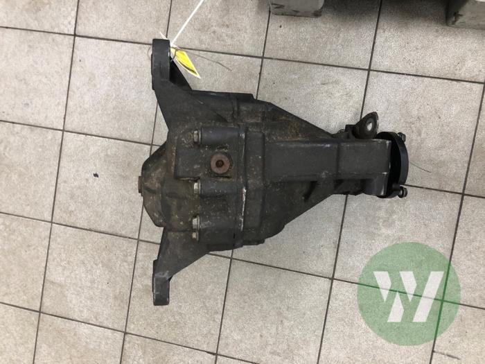 Gebrauchte Differential hinten Mercedes ML I (163) 5.4 55 AMG V8 32V Preis € 131,25 Margenregelung angeboten von Wessel Parts & Service B.V.