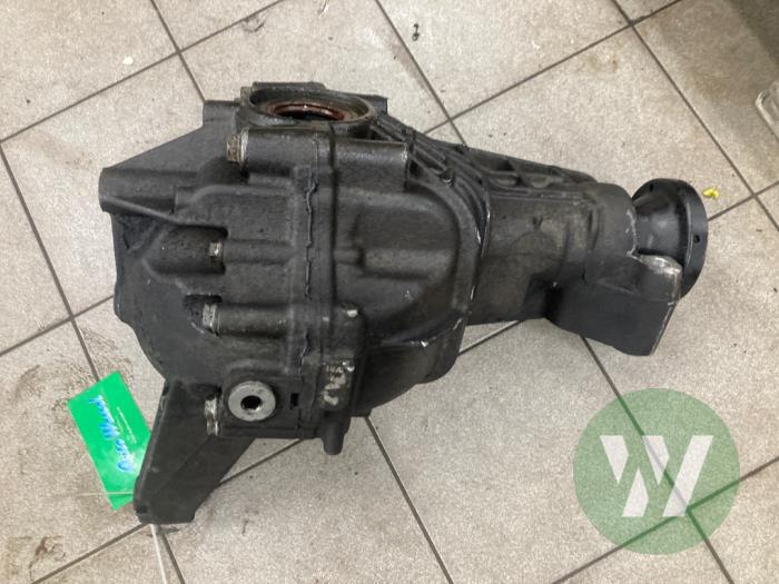 Used Front differential Mercedes ML I (163) 320 3.2 V6 18V Autom. Price € 156,45 Margin scheme offered by Wessel Parts & Service B.V.