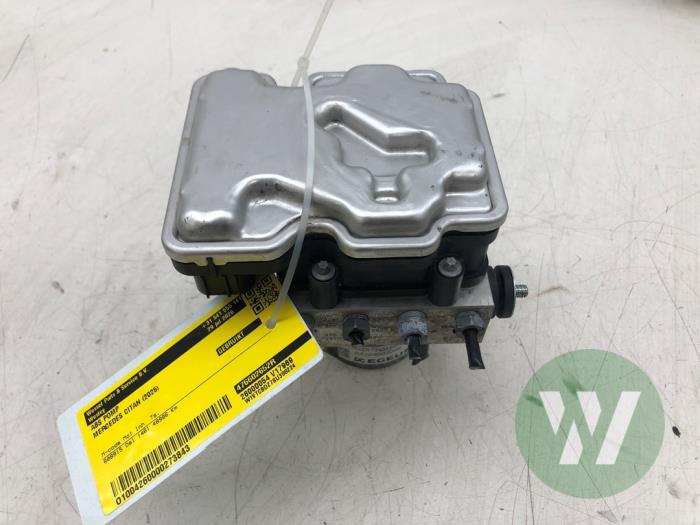 Gebrauchte ABS Pumpe Mercedes Citan (420.6) 1.5 112 CDI Preis € 208,95 Margenregelung angeboten von Wessel Parts & Service B.V.