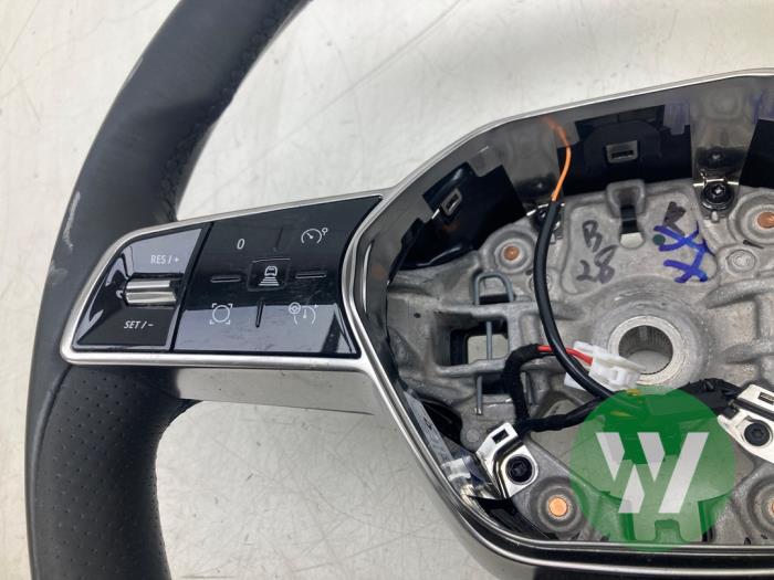 Używane Kierownica Renault Megane E-Tech (RCB) 60 kWh Cena € 208,95 Procedura marży oferowane przez Wessel Parts & Service B.V.