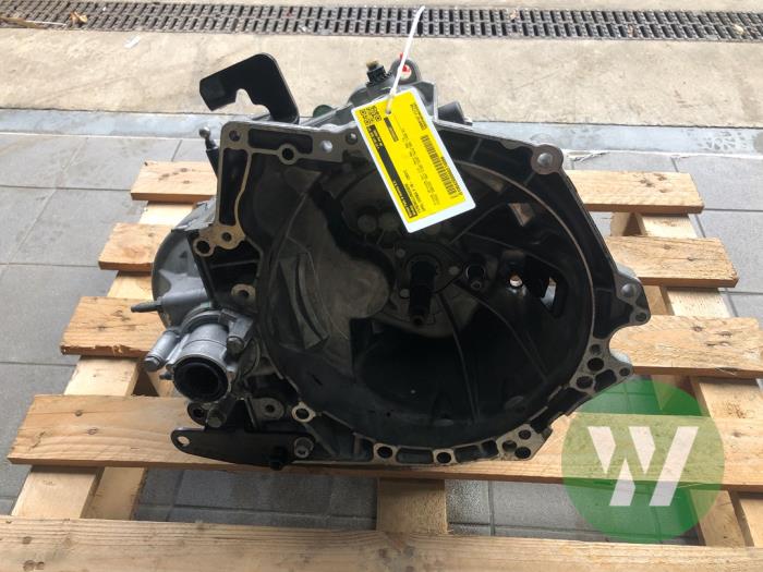 Generalüberholte Getriebe Opel Corsa F (UB/UH/UP) 1.2 Turbo 12V 100 Preis € 1.650,38 Mit Mehrwertsteuer angeboten von Wessel Parts & Service B.V.