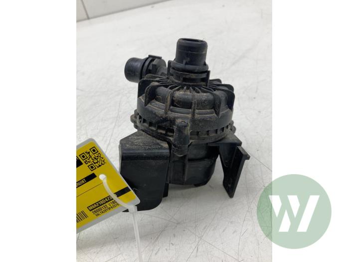 Begagnade Vattenpump Landrover Range Rover Velar (LY) 2.0 16V P400e AWD Pris € 51,45 Marginaltabell erbjuds av Wessel Parts & Service B.V.