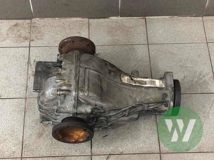 Usagé Différentiel arrière Audi A4 Avant Quattro (B7) 3.0 TDI V6 24V Prix € 131,25 Règlement à la marge proposé par Wessel Parts & Service B.V.