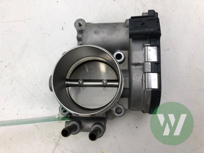 Usagé Boitier papillon Landrover Range Rover Velar (LY) 2.0 16V P400e AWD Prix € 141,75 Règlement à la marge proposé par Wessel Parts & Service B.V.