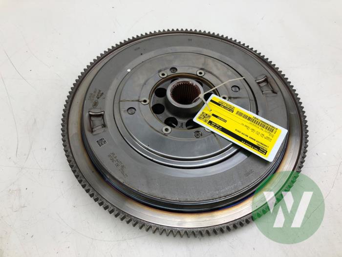 Used Flywheel Landrover Range Rover Velar (LY) 2.0 16V P400e AWD Price € 628,95 Margin scheme offered by Wessel Parts & Service B.V.